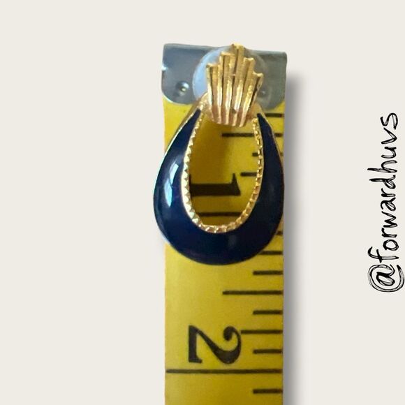 Bundle Sale 3 for $15 | 1980s Gold-Tone & Blue Enamel Door Knocker Stud Earrings - Picture 3 of 6